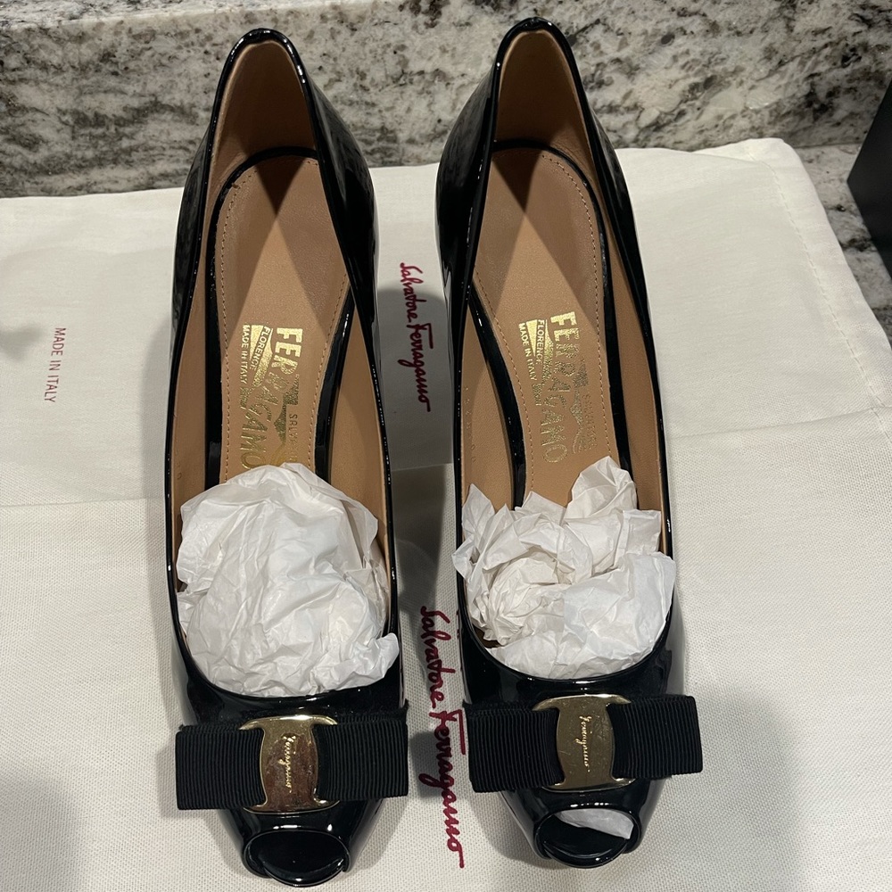 Salvatore ferragamo peep toe pumps